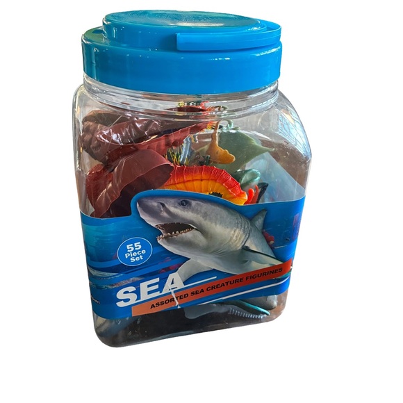 Adventure Force Other - Adventure Force Ocean Animals Jumbo Bucket Sea Creatures (45 Pieces)